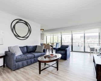 2BR Comfort Apartment in Prime Location - Arlington - Soggiorno