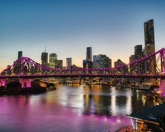 Central Brunswick Apartment Hotel - Brisbane