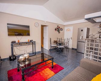 مكان مبيت وإفطار ريدوت بارادايس - فور دو فرانس - غرفة معيشة