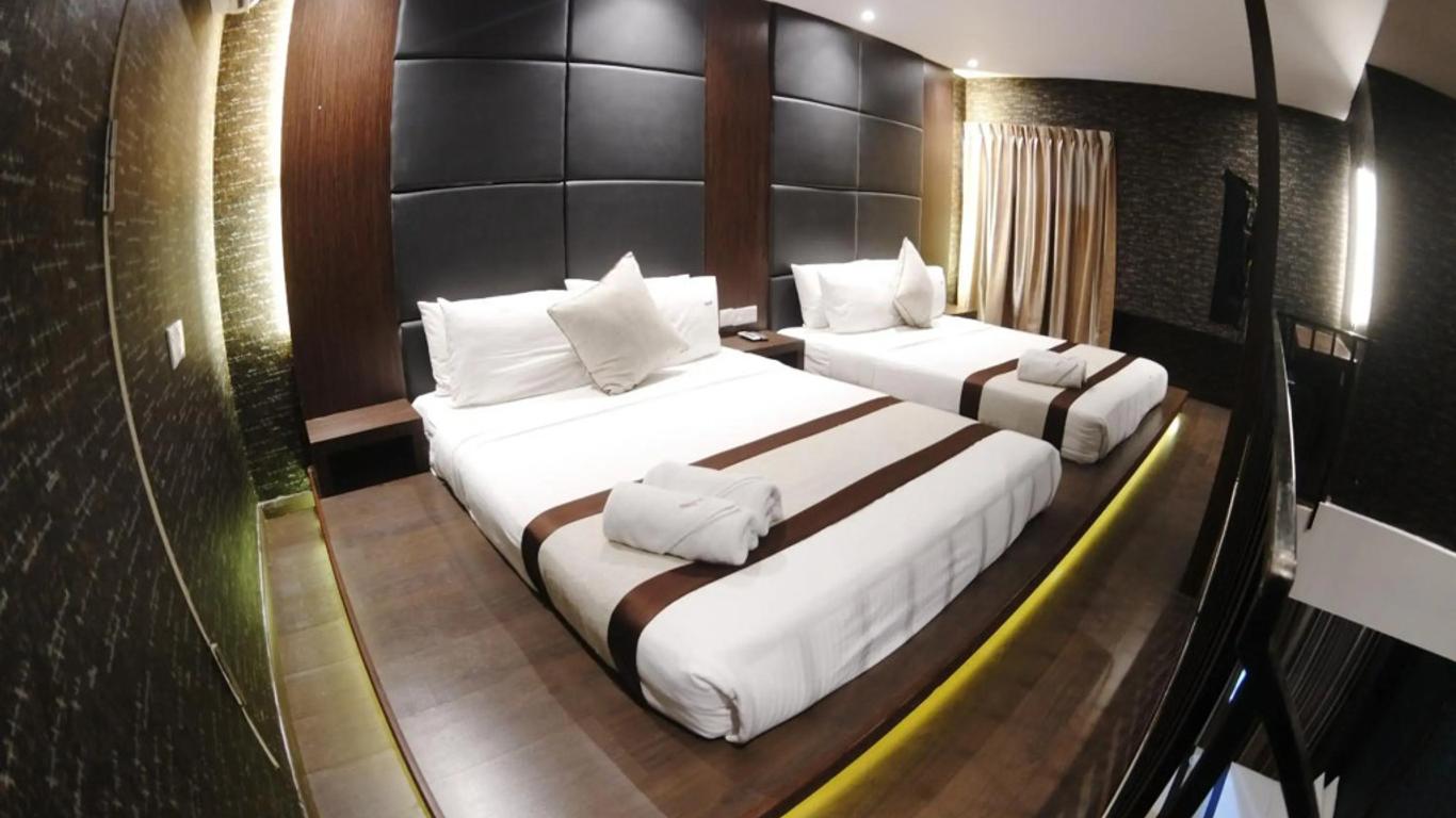 Here Hotel
