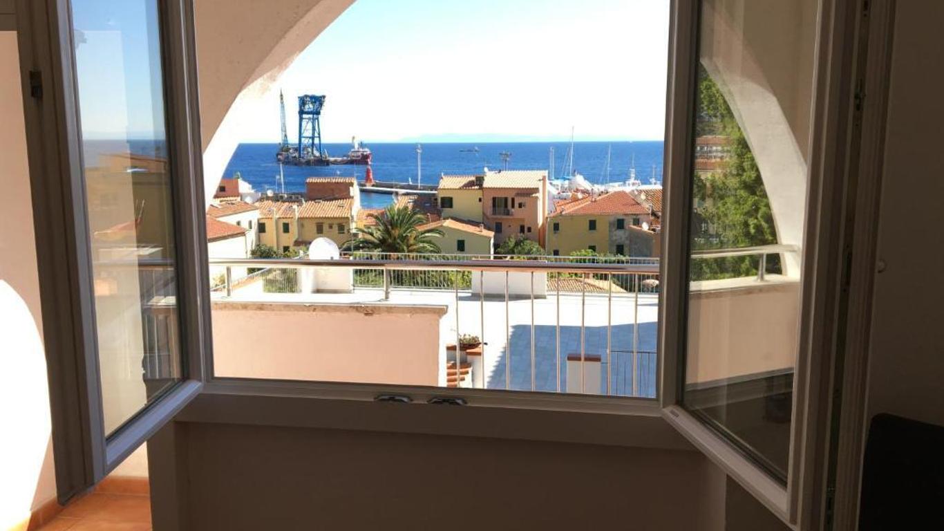 Hotel Bahamas