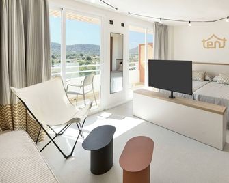 tent Calvia Beach - Magaluf
