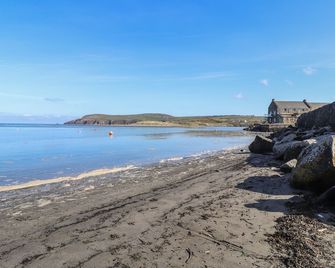 Awelfa - Newport - Beach