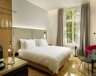 Esplanade Saarbrücken - Saarbrücken - Slaapkamer