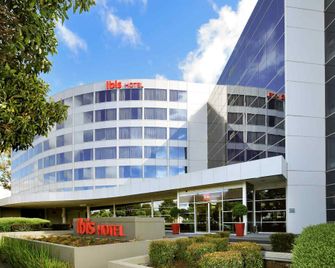 ibis Melbourne Glen Waverley - Glen Waverley - Building