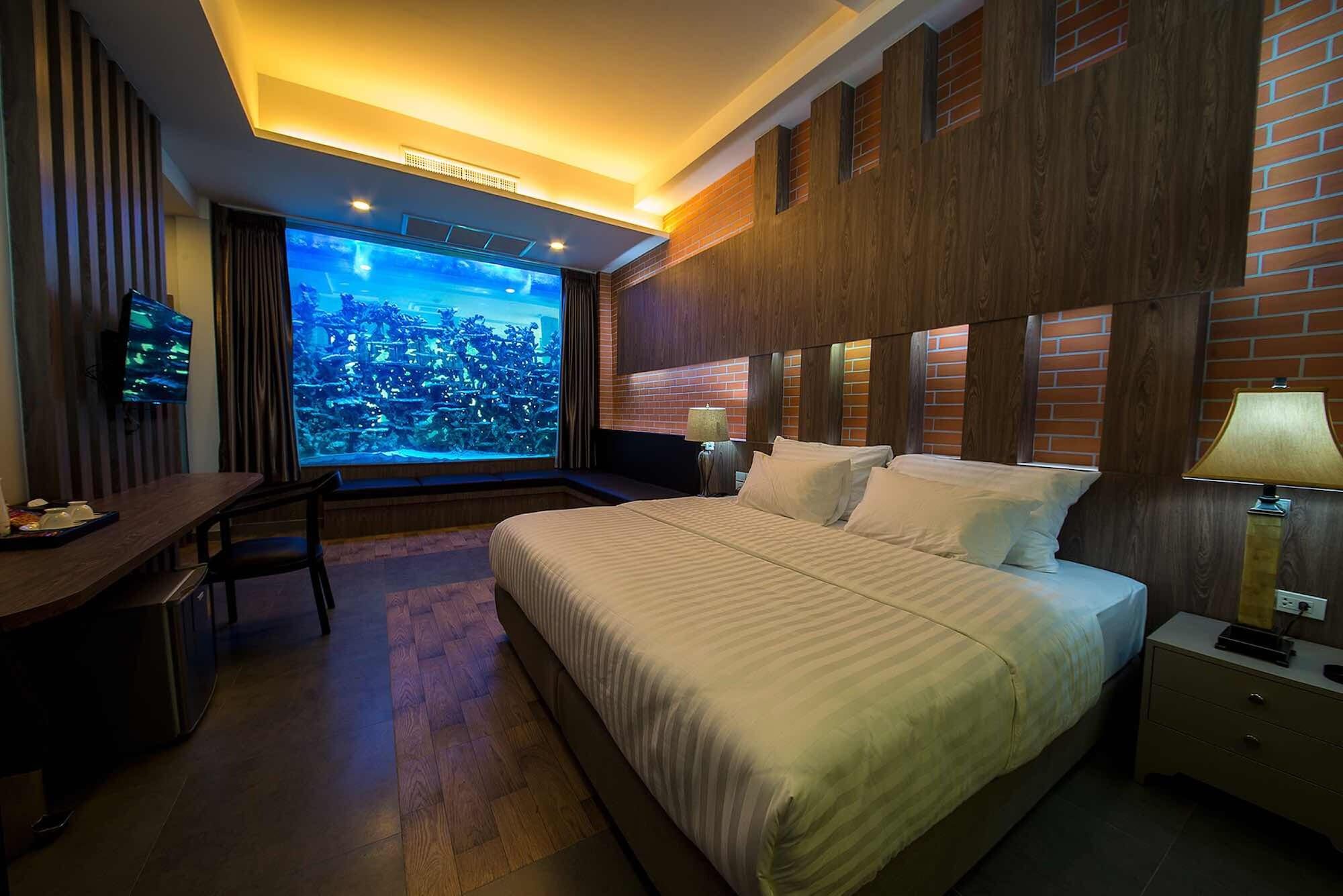 V20boutique Jacuzzi Hotel - Bangkok