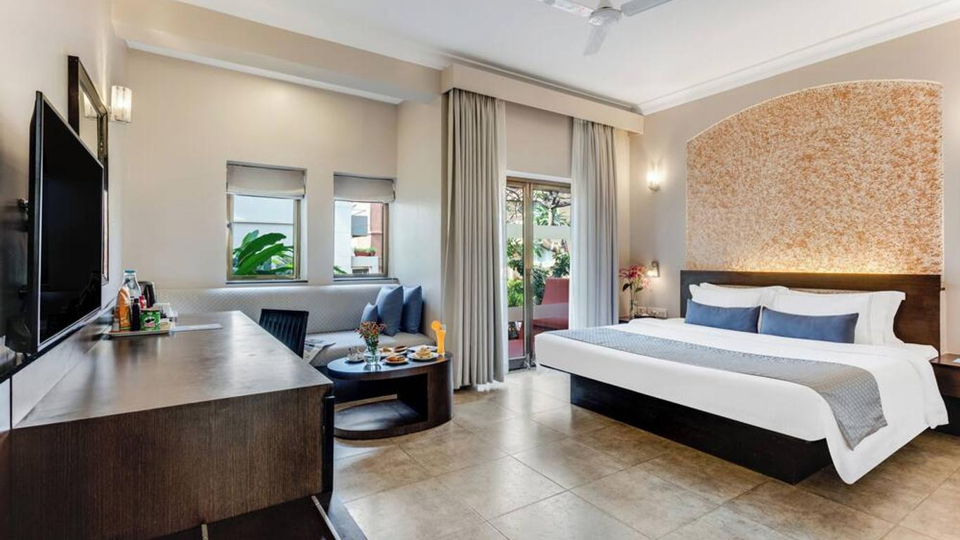 Whispering Palms Beach Resort