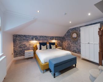 The Clarence Boutique Rooms - Портсмут