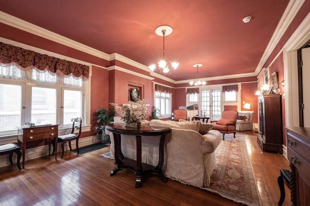 Stone Soup Inn - אינדיאנאפוליס - סלון