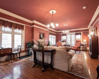 Stone Soup Inn - Indianápolis - Sala de estar