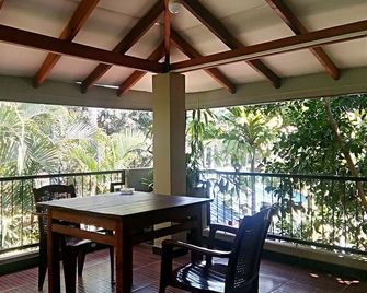 Umesh Home Stay - Dambulla - Balkon