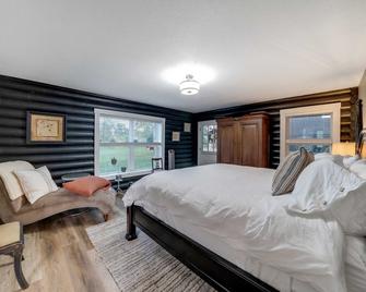 New Luxury Cabin, Great For Retreats Or Reunions! - Fairfield - Schlafzimmer