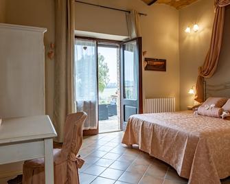 Wine Resort Colsereno - Montalcino - Bedroom