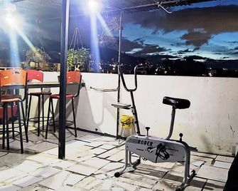 Pleasant 3-bedroom apartment. Business or family stay. 10 minutes from TM. - Bogotá