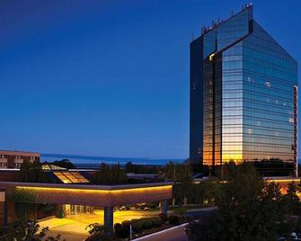 Casa Blanco One of a Kind Condo Golfside by GLEF 5736 - Acme - Building