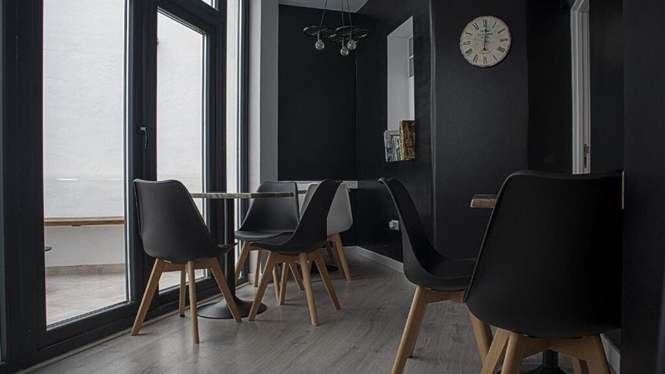 Bf Rooms Almeria Centro