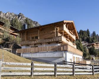 Alpbach Lodge Chalet Superior - Alpbach - Gebäude