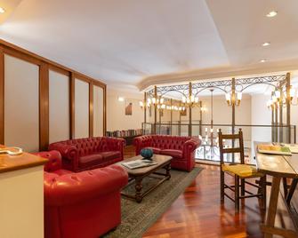 B&B Hotel Firenze Laurus Al Duomo - Florence - Lounge
