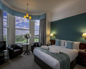 Royal Clifton Hotel - Southport - Bedroom