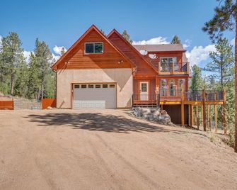 8 Mi to Staunton State Park: Mtn-view Hideaway! - Pine - Edificio