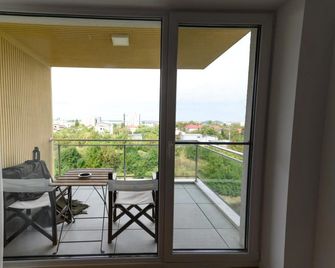 North Artistique - Aviatiei - Bucarest - Balcone