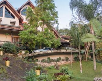 Pousada Casa da Pedra - Blumenau - Vista del exterior
