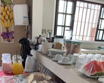 Pousada Chilli Brasil - Ubatuba - Buffet