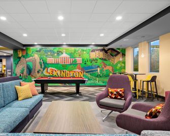 Tru by Hilton Lexington - Lexington - Лаунж