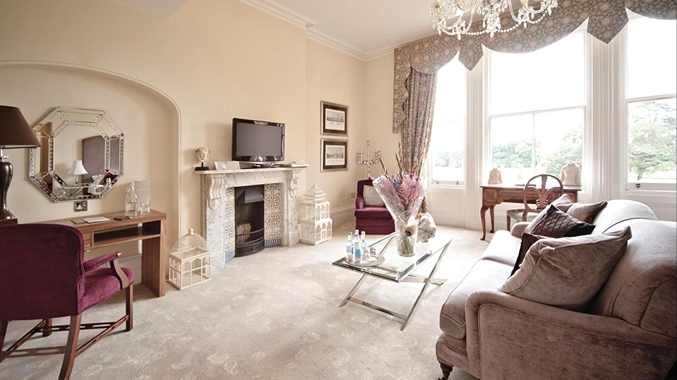 كامبنيز ترينج