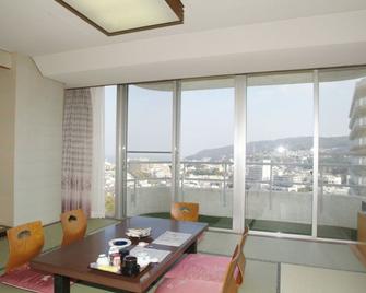 Ito Hotel Juraku - Itō