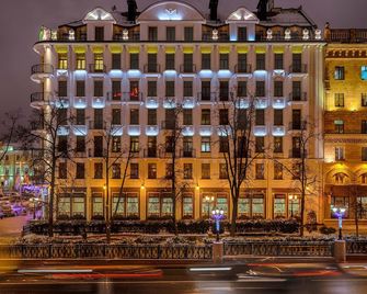 هوم أبارت 3 - مينسك - مبنى