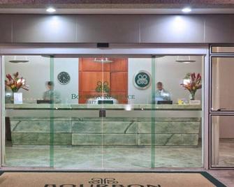 Bourbon Residence Barra da Tijuca - Rio de Janeiro - Rio de Janeiro - Front desk