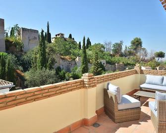 Loft Dar al-Horra, centric ,Views & Parking - Granada - Balkon