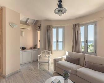 ريد تاور هوتل ليفكادا - Lefkáda - غرفة معيشة