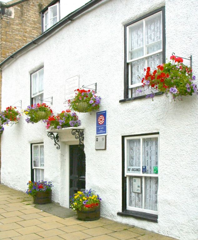 وليانس هاوس جيست هاوس