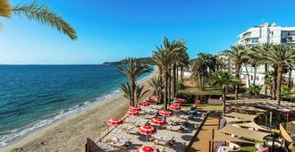 Hotel Vibra Algarb - Ibiza by - Strand