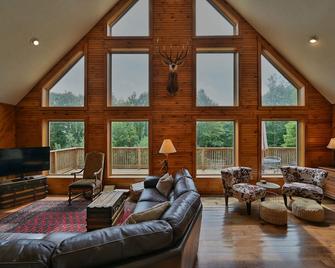 Elk Mountain Chalet - Union Dale - Sala de estar