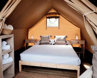 Camping El Garrofer - Sitges - Habitación