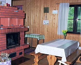 Holiday Home Mustikkainen by Interhome - Hyrynsalmi - Sala pranzo
