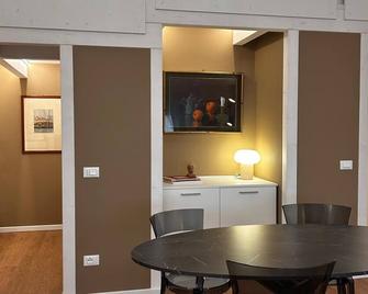 St. Anthony Elegant Stay - Padua - Dining room