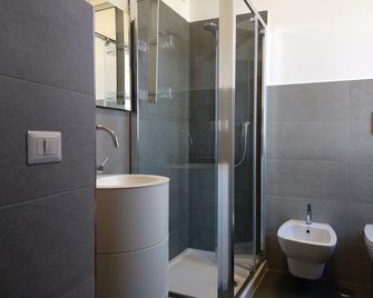 Baduerughe - Poggio Mirteto - Bathroom