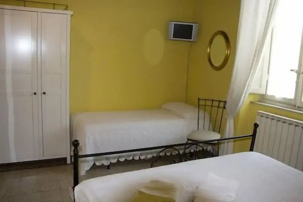 بونانوتي - لوكا - غرفة نوم