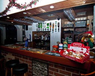 The Jubilee Hotel West- With Newly Refurbished Spa Facilities - Gamespit - And Smokehouse - Weymouth - Bar