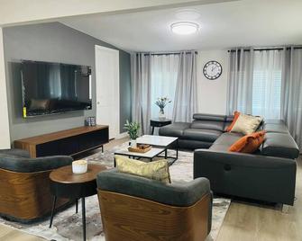 Entire House Near Dtlv - Las Vegas - Sala de estar