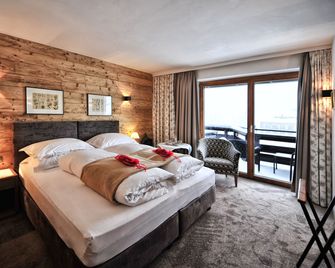 Haldenhof - Lech am Arlberg - Soverom
