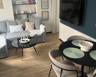 Götzeria Rhein & Mosel Am Eck Lifestyle Business - Coblenza - Sala de estar