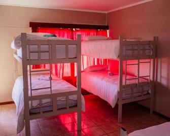 Oceanlife Accommodation Luderitz - Lüderitz - Schlafzimmer