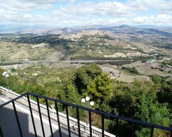 Sicily Rooms Enna - Enna - Balcony