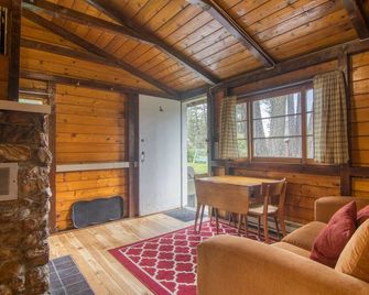 Timbers Resort 2 Bedroom: Cabin 4 - Fairmont Hot Springs