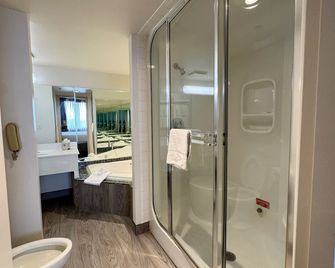 Divya Sutra Plaza and Conference Centre Calgary Airport - Calgary